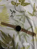 Bronze display watch girls