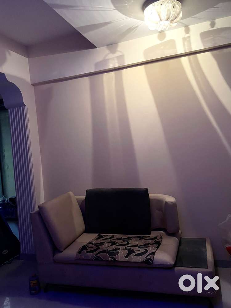 Sofa set 5 Seater (3+2 seater) with attached side table