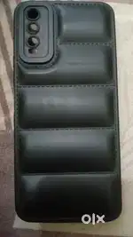 Vivo y20 with snapdragon processor good in confition with charger