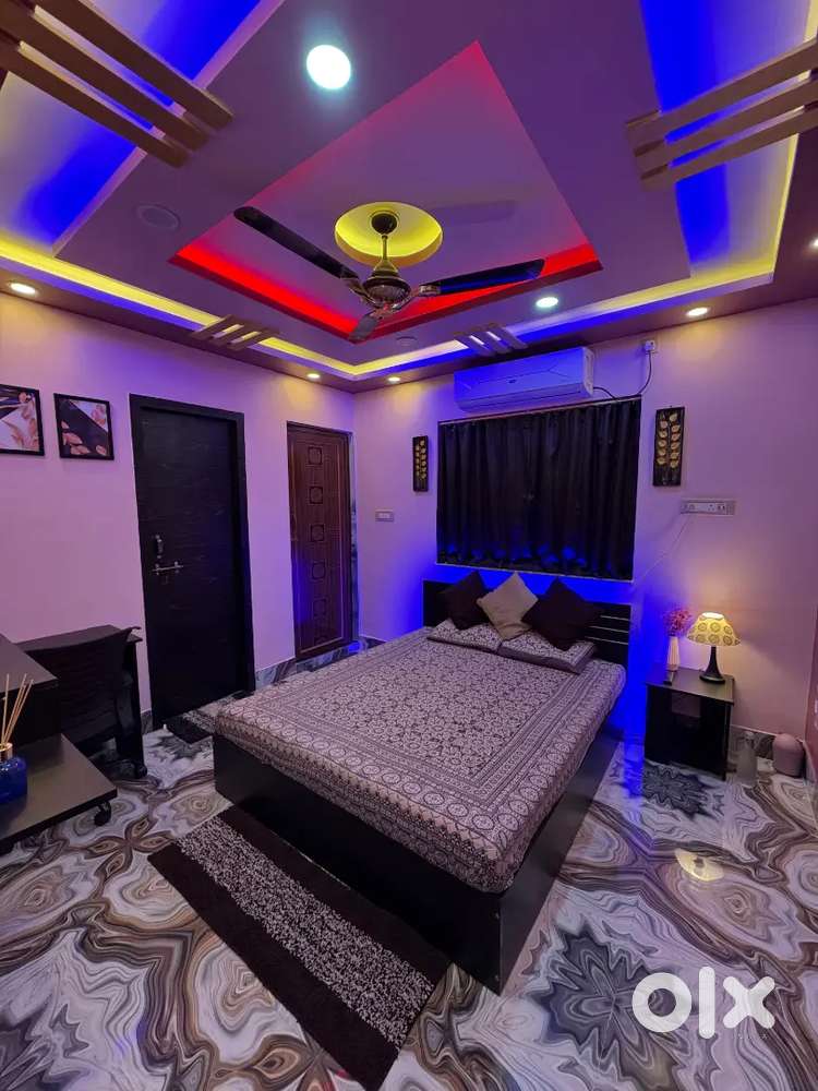 FLAT SALE IN GOBRA NEAR PARK CIRCUS