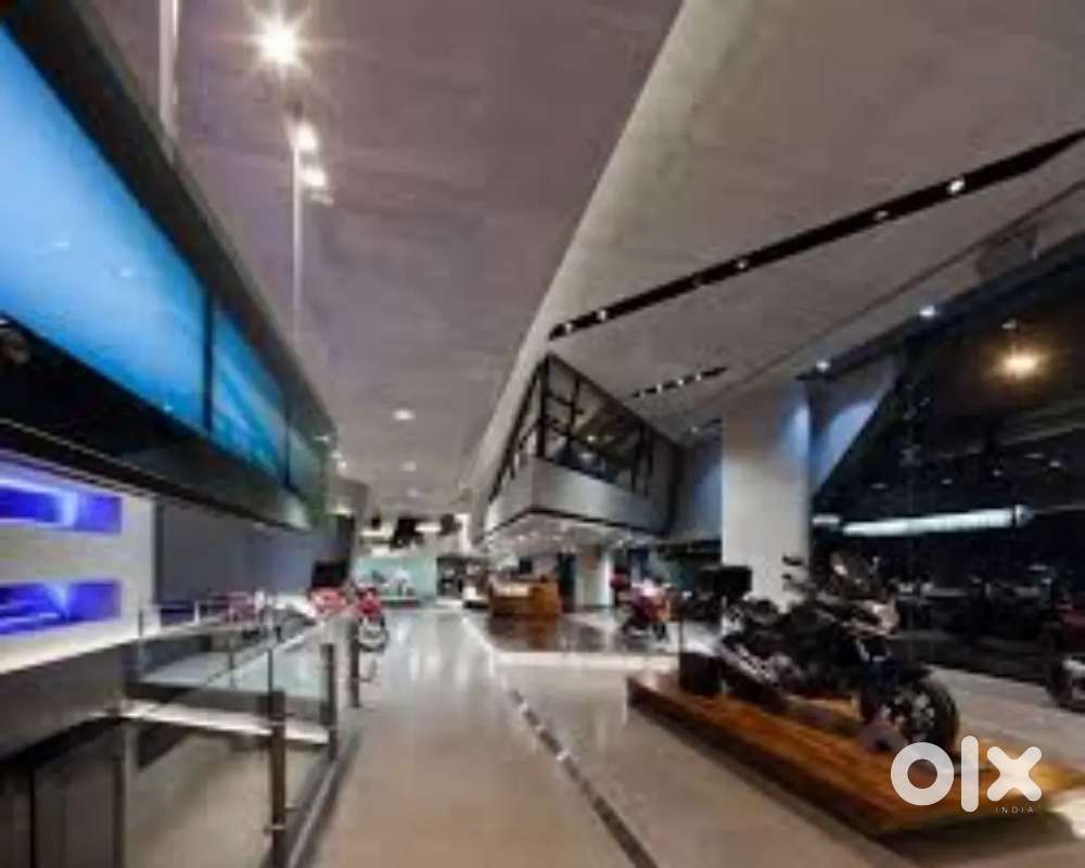 BIKE  शोरूम मे आवश्यकता हैं पुरुष और महिला की आवश्यकता हैं