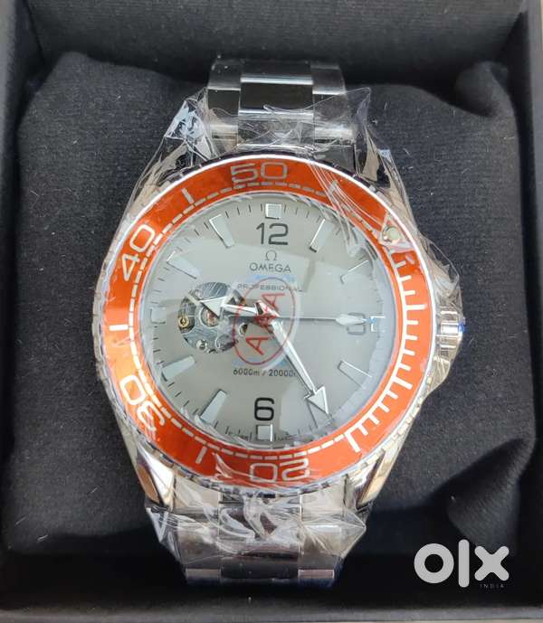 New automatic Premium quality watch for men.