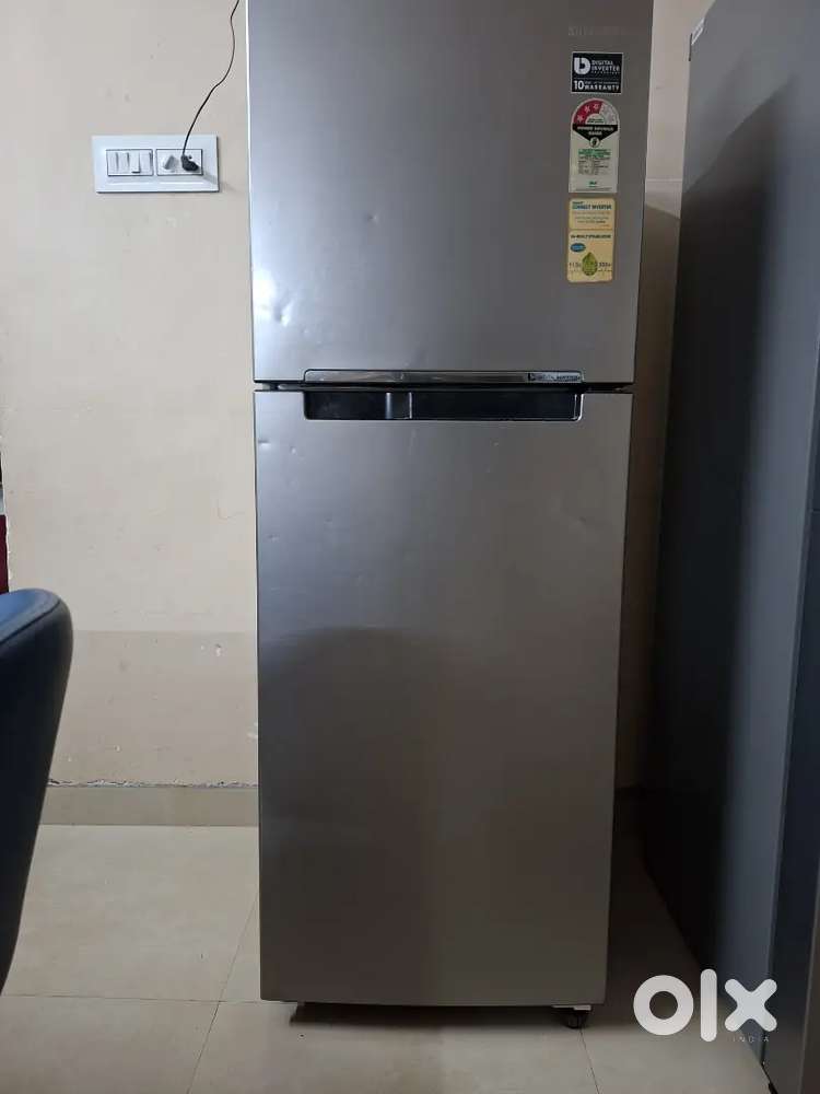 SAMSUNG DOUBLE DOOR 235 LTR