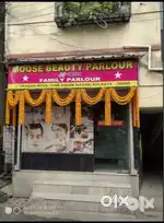 Fully Furnished AC salon just 90m away from KFC & APPLE store