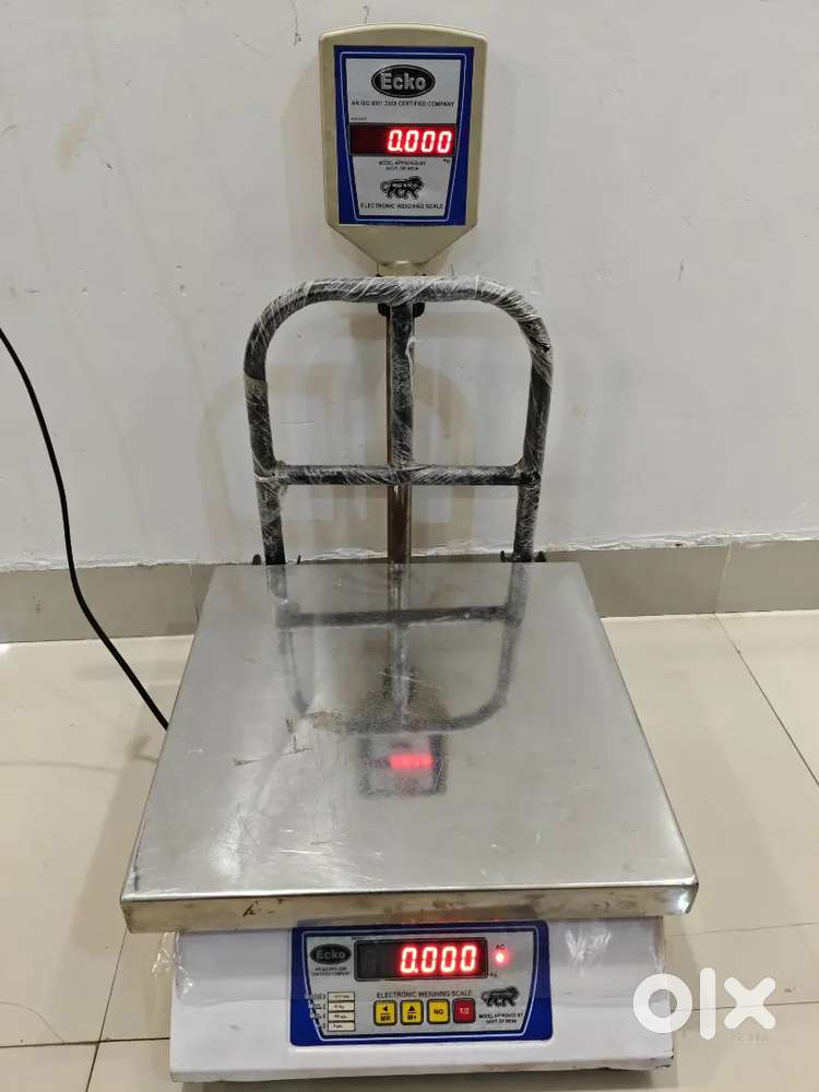 ECKO Commercial Weight machine