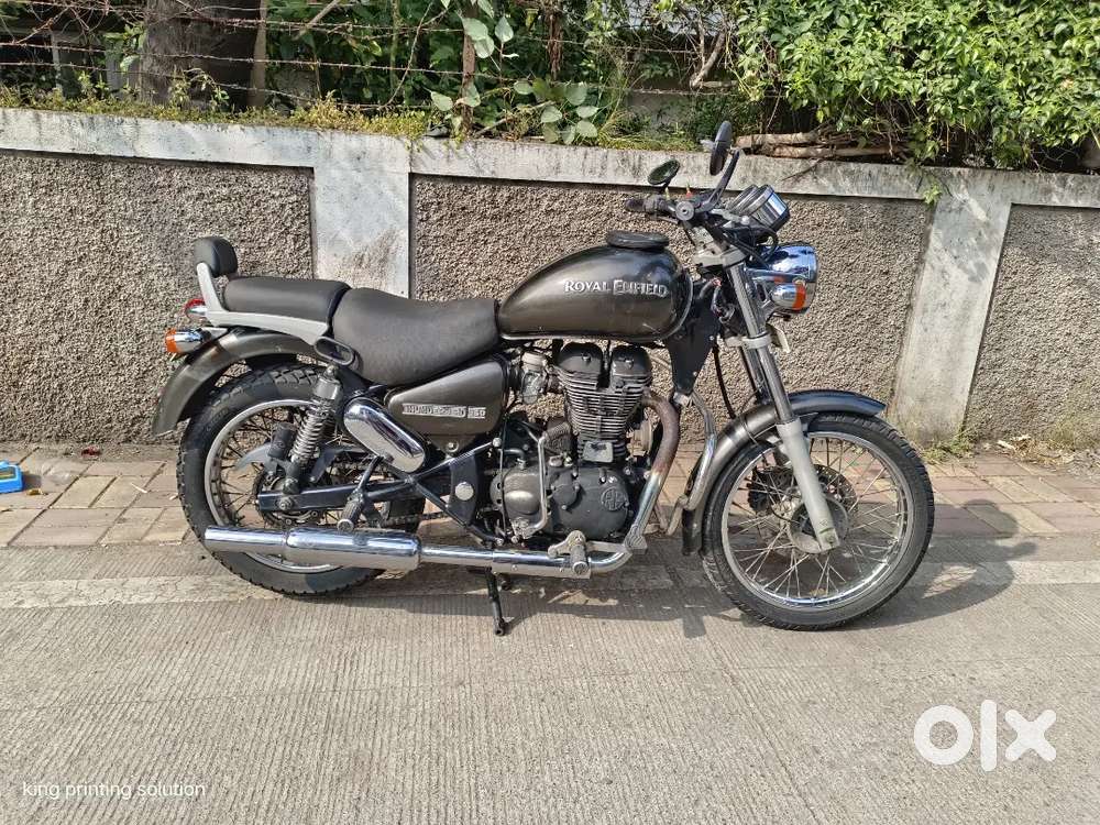 Thunderbird 350 brand new top condition
