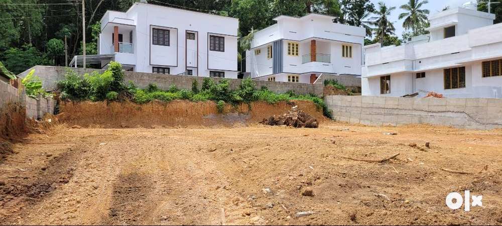 Premium Housing Plots Near Chanthavila