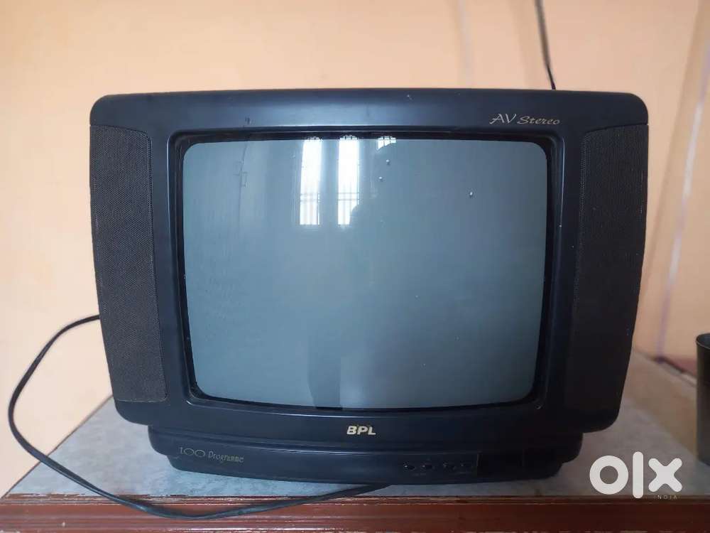 BPL TV Stereo 100 Channels + Remote & Cable