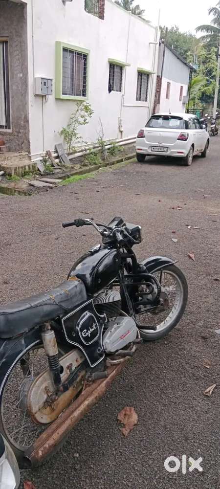 Rajdoot 175