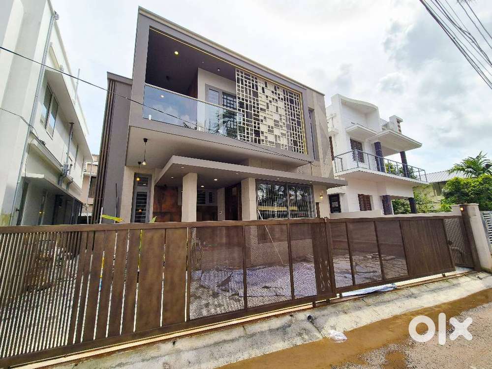 Luxury 3BHK Fully Furnished Villa Manjummel, Near Edappally
