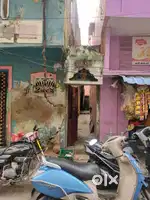 Old building for sale in New Washermenpet