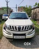 Mahindra XUV500 2011-2015 W8 2WD, 2014, Petrol
