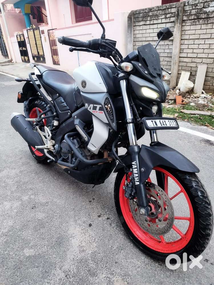 YAMAHA MT15