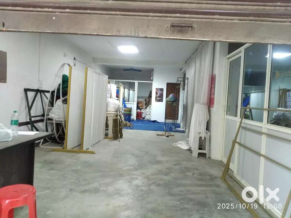 Hennur road 1000 sqft office godown space in Kothnur near legacy