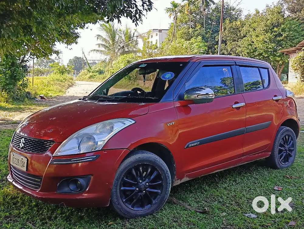 Maruti Suzuki Swift 2012 Petrol 67000 Km Driven