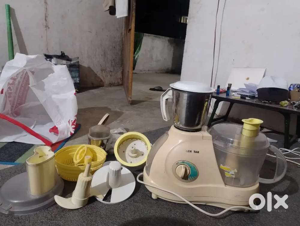 Food processor/ grinder