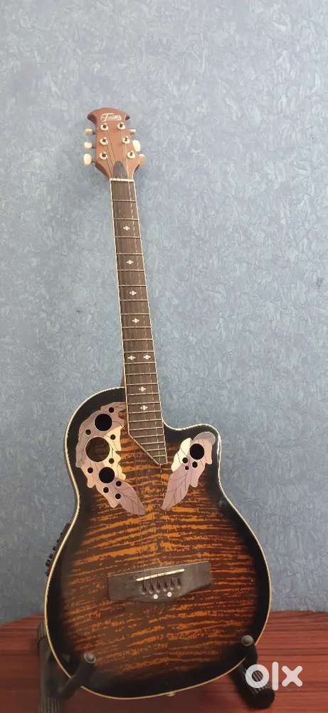 Trinity 6 string electric guitar