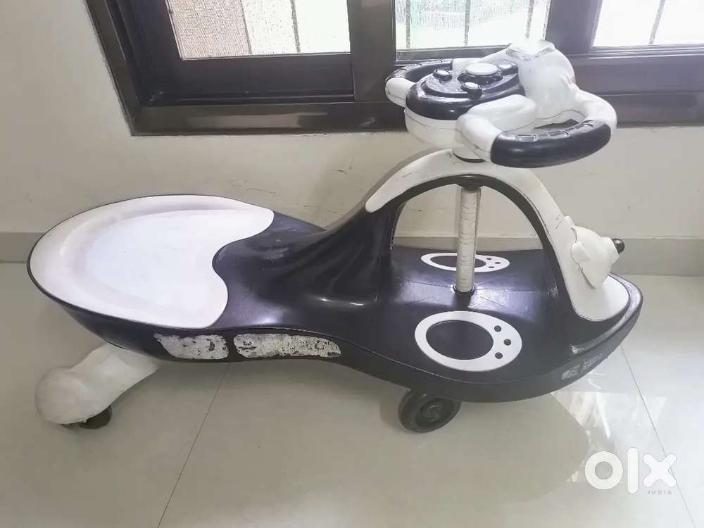 Kids swing car Ride on