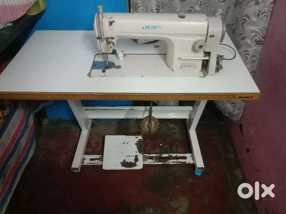 Tailor machine