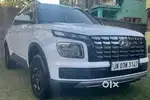 Dec.2023 Hyundai Venue  Petrol 4000 Km Driven