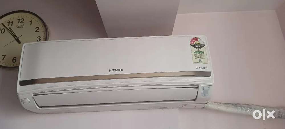 HITACHI 1 TON AC VERY GOOD CONDITION JUST APPLIED AND NOT USED