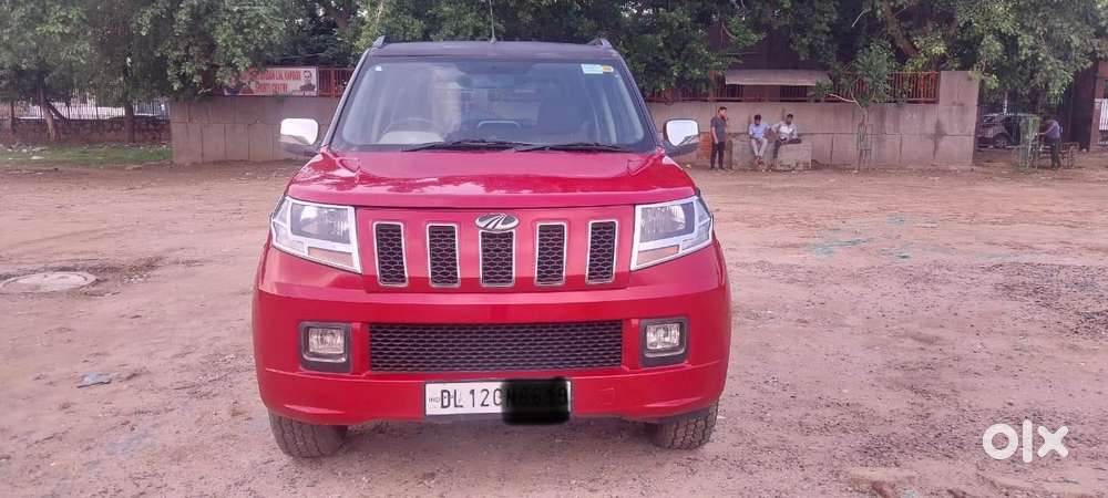 Mahindra TUV 300 T10 Dual Tone, 2018, Diesel