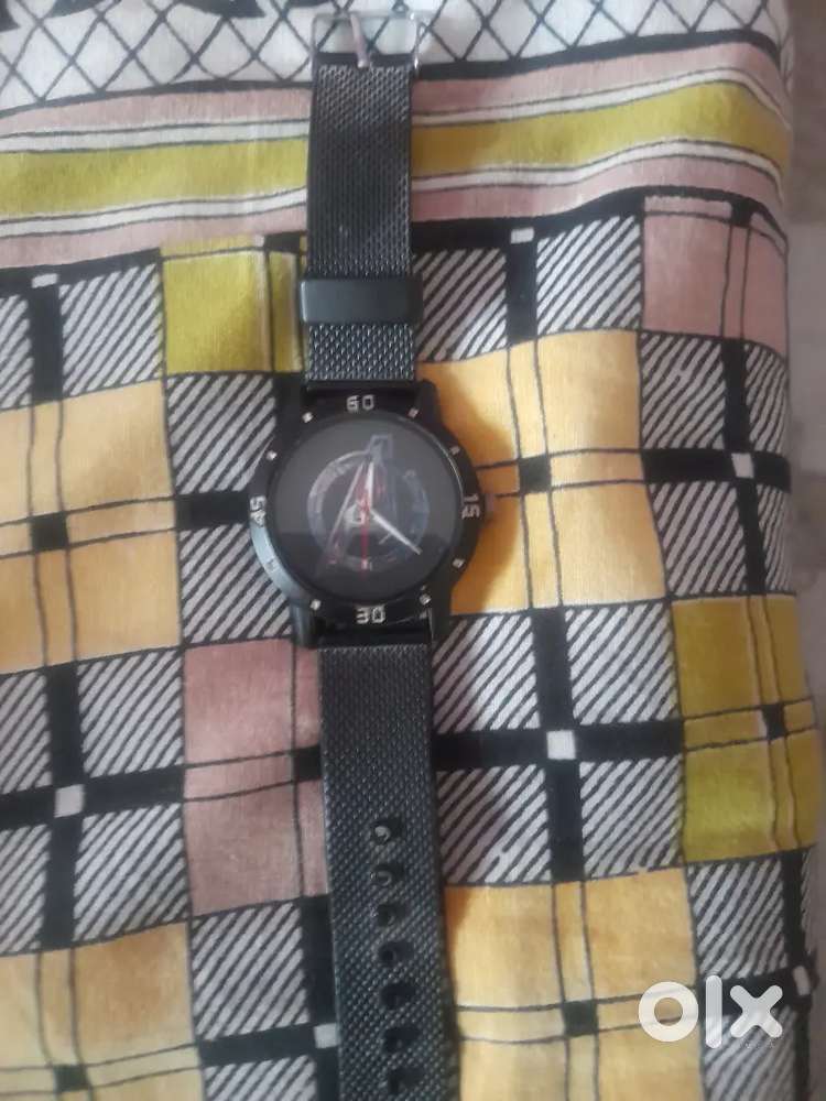 Men Avengers watch