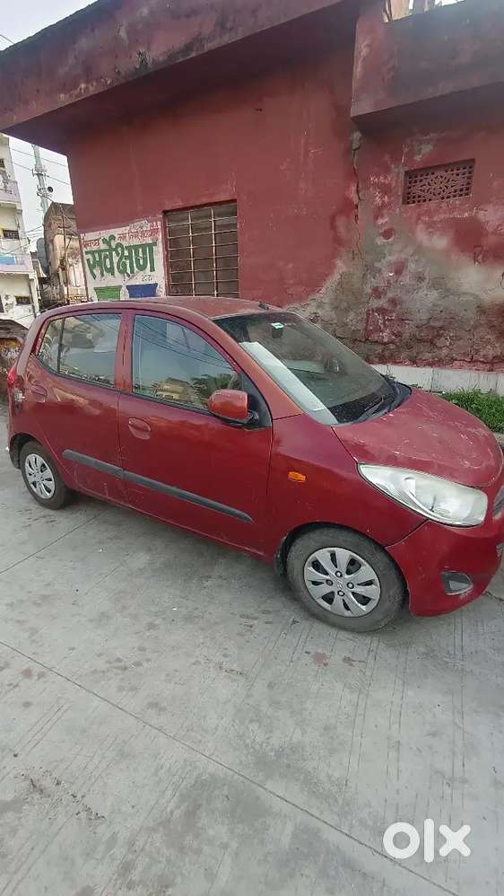 Hyundai i10 2013 LPG 69500 Km Driven