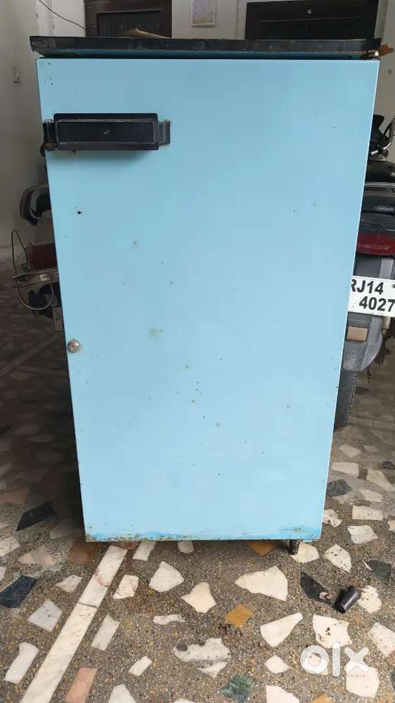 Fridge single door