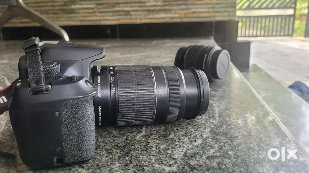 Canon 1300d