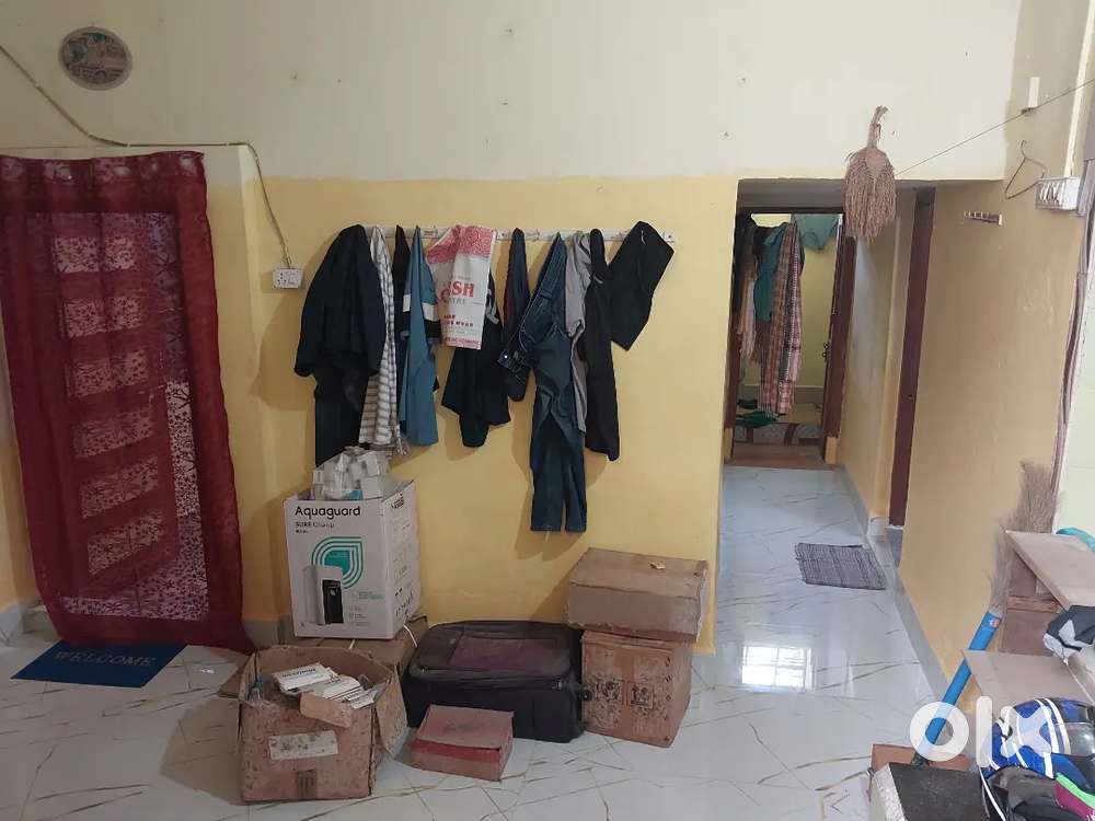 Need 2 working bachelor boys.