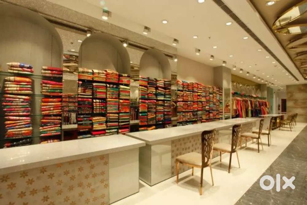 (HR ZOYA KHAN) @VACANCIES ARE AVAILABLE IN SAREES SHOWROOM IN LUCKNOW.