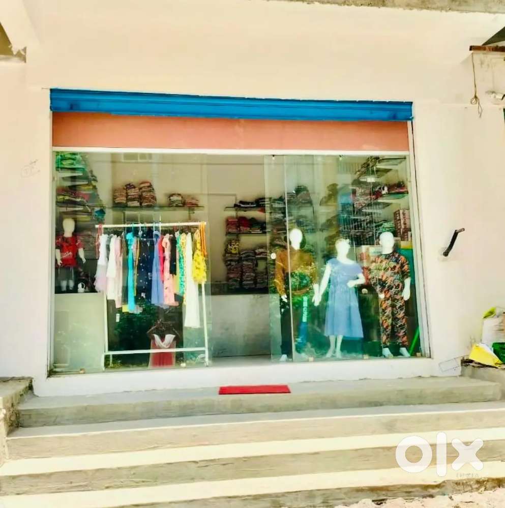 Kids clothing store with stock
