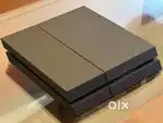 PS4 original 1TB (carbon fibre wrapped)