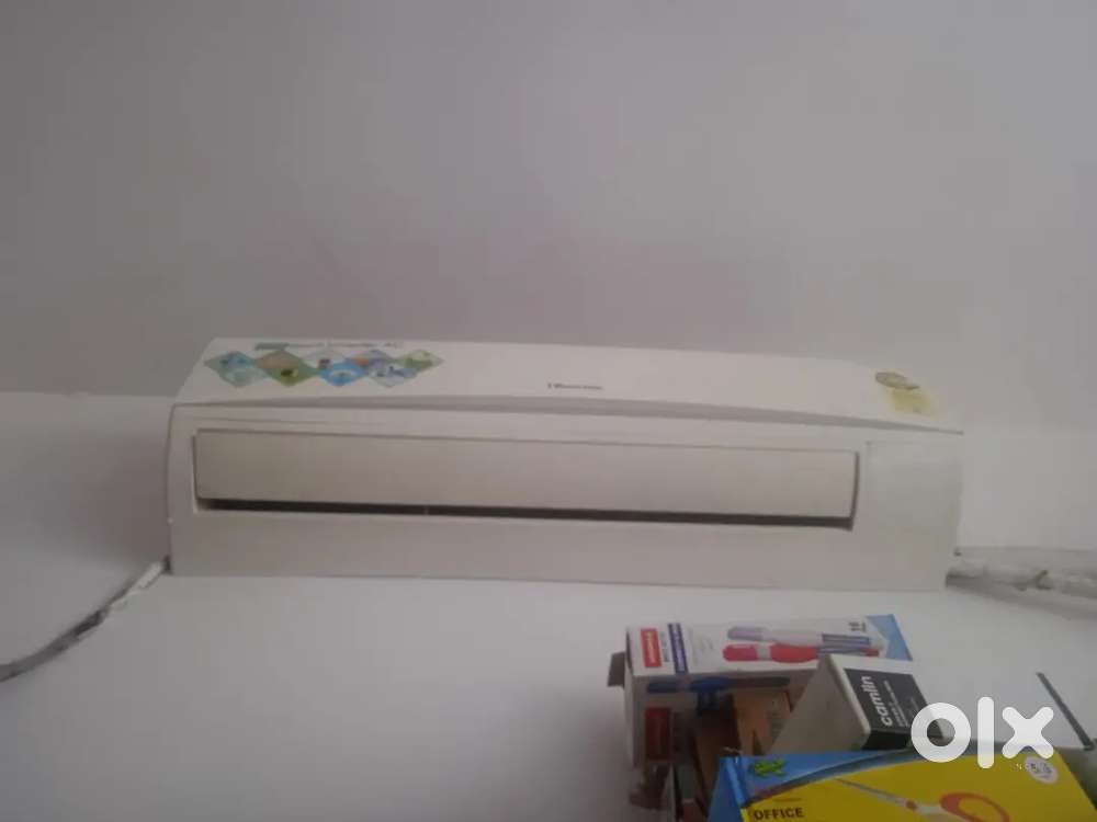 HISENCE EACH 2 TONS 4 STAR