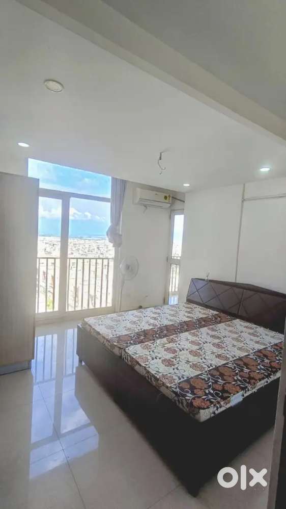 2 bhk flat available for rent semi furnished.