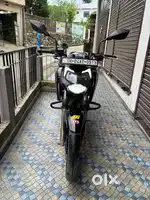 Selling a well maintained BS6 Apache RTR 200 4V