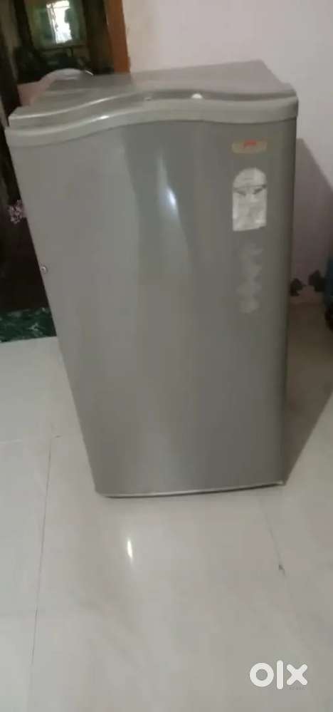 Aa freez apvanu chhe jene pan joiye te msg karyo 5000 ma apvanu chhe