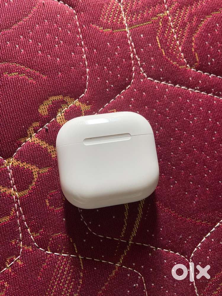 apple air pods 4