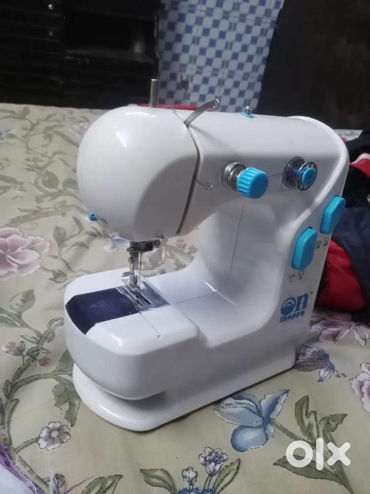 Onshoppy sewing machine first hand