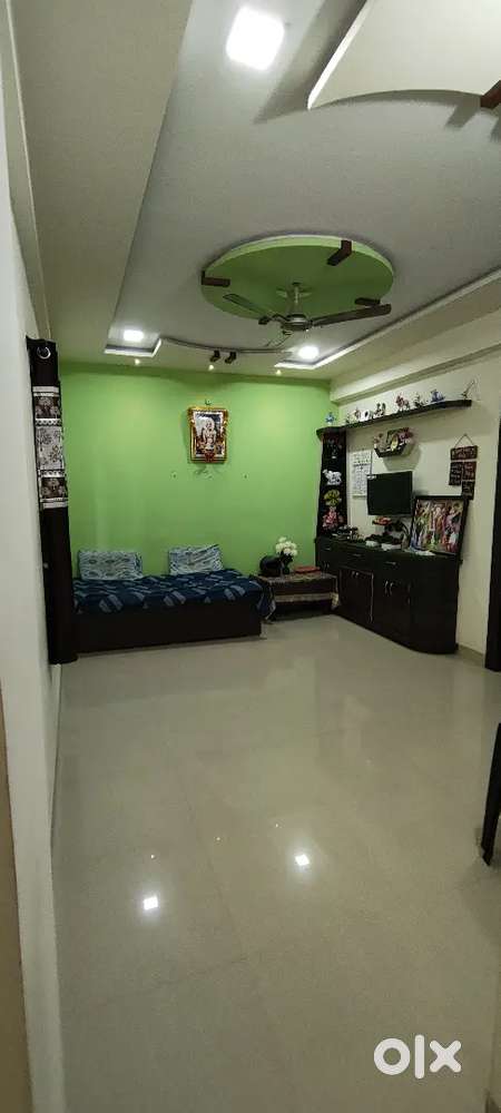 1 BHK levish semi furnished flat Ready to Move position.