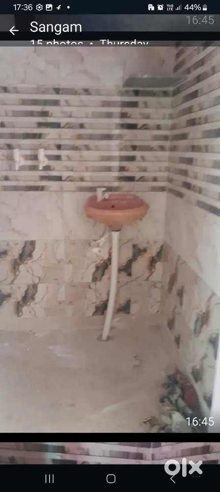 दो कमरों का सेट छोटी फैमिली नौकरी वाले और बैचलर भी कांटेक्ट