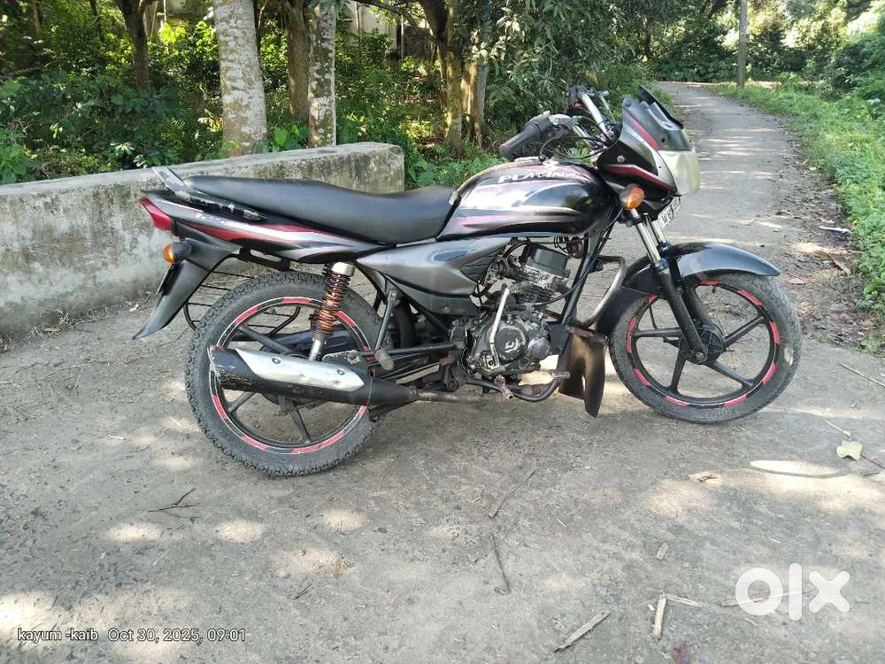 Platina 125cc, super condition, 60+ milage,  all papers available