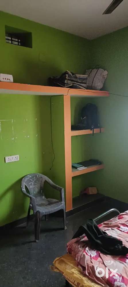 Room mate for one room any student or job