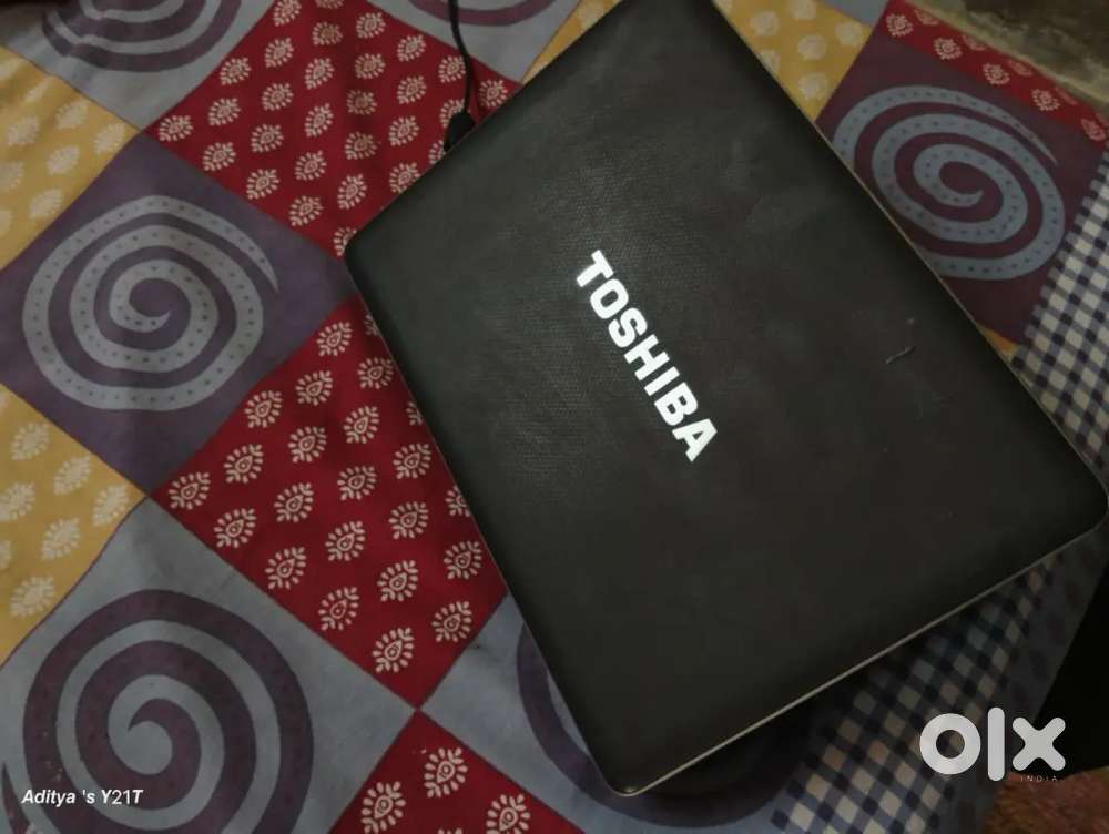 Toshiba, i5, 4/512
