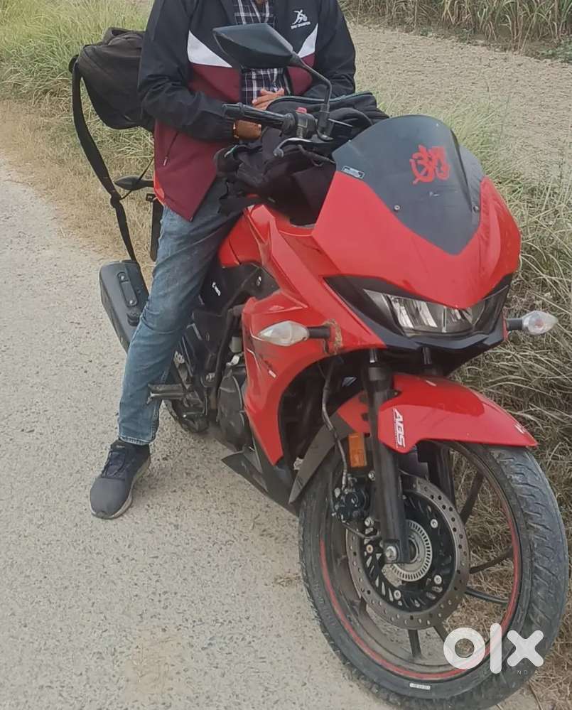 have a very good condition single hand use 200 cc bike