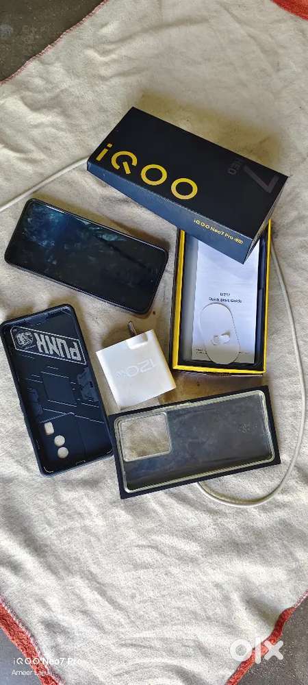 iQOO neo7 pro5g 12gb 256 storege