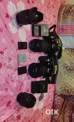 NIKON D5200  & D3200