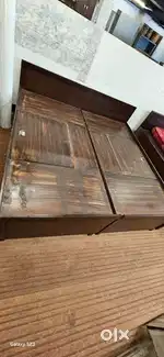 Double bed with  box at minimum prize