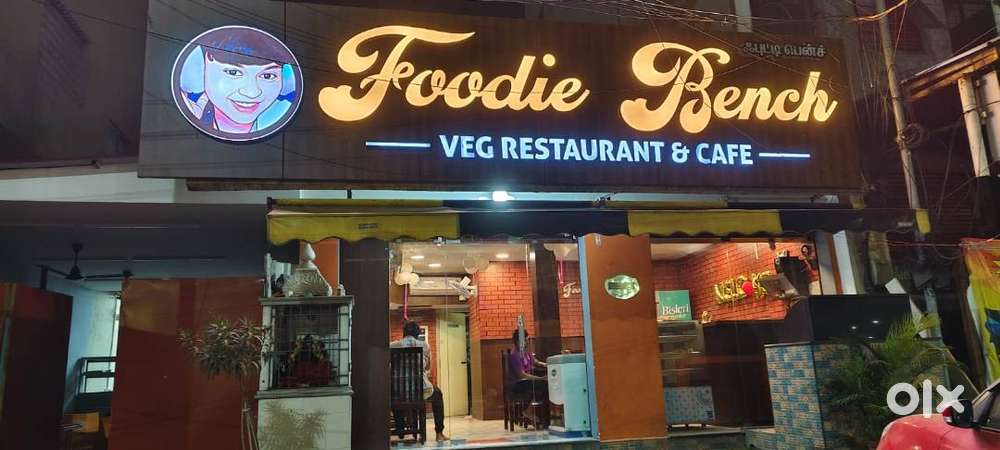 Tea and vada master helper